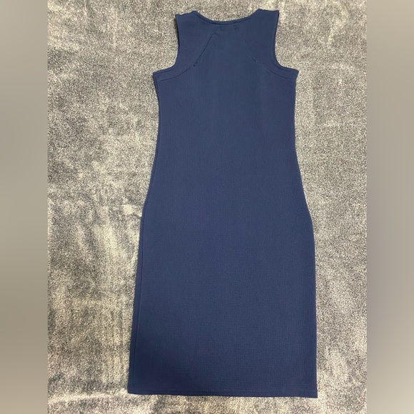 Blue dress - Picture 4 of 4